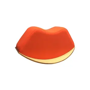 Pouf pouf canapé en tissu banc en bois pour enfants salon/chambre tabouret d'entrée canapé chaise <span class=keywords><strong>rouge</strong></span> lèvre chaise berçante - Product Image 1