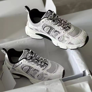 Chaussures de sport décontractées en cuir véritable de créateur haut de gamme, à lacets, semelles épaisses, respirantes, plates, pour hommes et femmes - Product Image 2