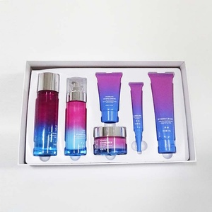 Private Label Crystal Clear Green Gift Set Cosmetic Packaging Face Lotion Cream Empty Glass Cosmetic <b>Container</b> Set Skincare - Product Image 4