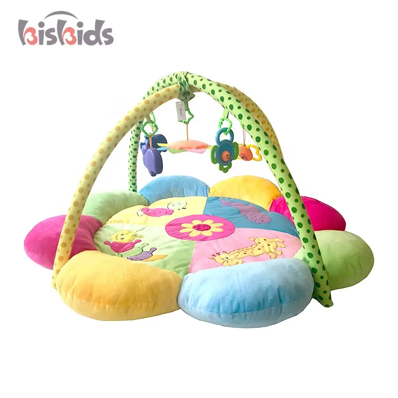 Flower shape colorful activity soft blanket toy baby gym play mat with cute animals design accessories