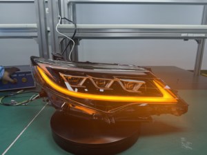 NUELEAD Nuevo Conjunto de Faros Delanteros de 12V para Conducción Segura, Luz Roja Lado del Conductor, Luz Alta para Retrofit/Actualización 2012-2014, 50W - Product Image 3