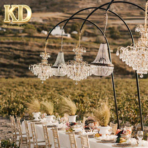 <span class=keywords><strong>Lampadario</strong></span> Nordico Minimalista Creativo <span class=keywords><strong>per</strong></span> Decorazioni Matrimoniali all'Aperto, Lampade a Sospensione e da Terra in Cristallo LED - Product Image 1