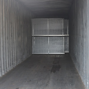 Valla de malla de alambre soldada 3D recubierta de polvo para jardines verde curvo utilizado en eventos con 3mm de espesor y 2,5 m de altura - Product Image 6