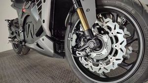 Motos électriques haute puissance 3000/5000W directes d'usine pour adultes Services ODM de vitesse longue portée 120 km/h - Product Image 5