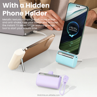 Cadeau promotionnel, mini batterie externe portable de poche 10000mAh, charge rapide 22.5W avec support de téléphone caché, cordon de suspension