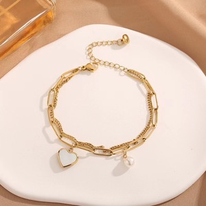 Bracelet tendance pour femme en acier inoxydable double couche avec pendentif cœur, bracelet cœur en or 18 carats - Product Image 2