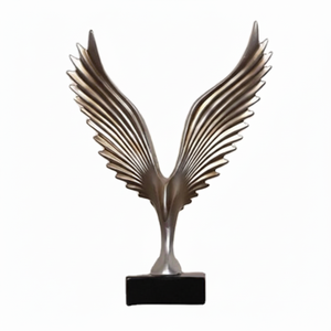 Objet décoratif antique de sculpture d'oiseau abstrait de pièce maîtresse d'aigle volant pour la maison et le bureau - Product Image 1