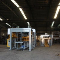 Machine à blocs de bordure hydraulique QT8-15 pour matériaux de construction routière