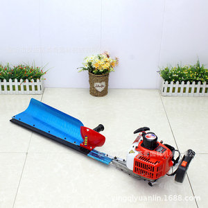 Cortasetos de 24 Pulgadas a Gasolina de Grado Industrial con Operación para Mano Derecha para Jardinería, Paisajismo y Poda de Árboles - Product Image 2