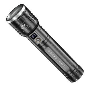 Lampe torche tactique Hn F130 57x46x241mm LED rechargeable étanche à focalisation réglable pour usage extérieur - Product Image 2