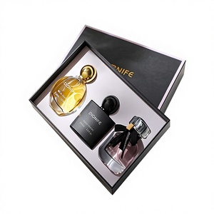 Set Regalo di Profumi da Donna con Fornitura Diretta, Tre Pezzi Inclusi Black Opium e Reverse Paris, Vendita all'Ingrosso - Product Image 1