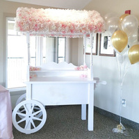 Prix usine détachable Dessert affichage métal chariot à bonbons blanc Sweet Bar chariot à bonbons pour les événements de fête de mariage