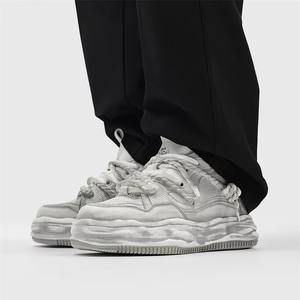 <strong>2026</strong> Trendy Design Men's Sports <strong>Shoes</strong> Women's Lightweight Breathable Retro Soft Casual Comfortable All Day Long Mesh Lining - Product Image 3