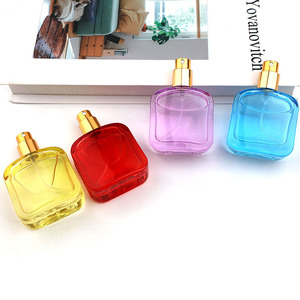 Botella <span class=keywords><strong>de</strong></span> Perfume <span class=keywords><strong>de</strong></span> Vidrio <span class=keywords><strong>de</strong></span> 30 ml con Pulverizador <span class=keywords><strong>de</strong></span> Rosca <span class=keywords><strong>y</strong></span> Tapón <span class=keywords><strong>de</strong></span> Goma, Botella Vacía <span class=keywords><strong>de</strong></span> Aromaterapia con Pulverizador Fino, Botella Portátil Recargable <span class=keywords><strong>de</strong></span> Agua - Product Image 4