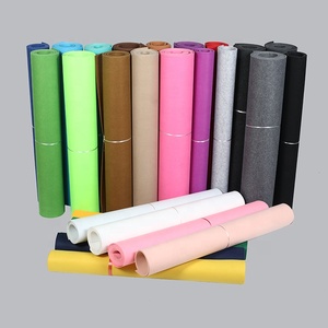 Tissu non tissé, largeur 58/60 pouces, 120 GSM, poids moyen, blanc uni, 100% polypropylène, respirant, tissu filtrant en spunbond - Product Image 2