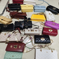 Stock de Sacs à Main de Marque Lady, Sacs d'Épaule Usagés de Haute Qualité, de Seconde Main, Conditionnés en Balles