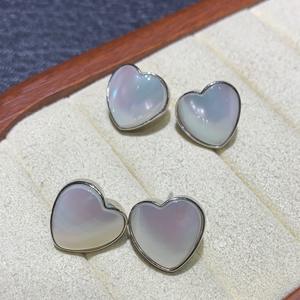 Boucles d'oreilles en argent S925 en forme de cœur, 15mm et 19mm, petites et grandes tailles, bijoux à la mode pour femmes - Product Image 3