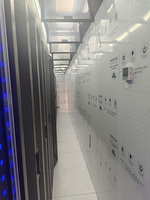 Centre de données modulaire préfabriqué en conteneur, solution tout-en-un de calcul intelligent à bord, distribution d'énergie et de refroidissement YOFC KDC7000