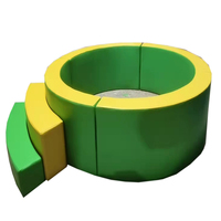 Équipement de terrain de jeu pour événement de fête Kids Rainbow Soft Play Indoor Playground Ballpit Foam Ball Pit With Slide