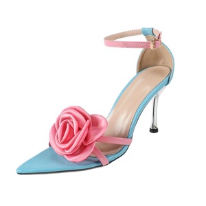 Sandales à talons sexy pour femmes, à bout pointu, à brides croisées à la cheville, à motif de roses, de qualité supérieure, couleur bleue - Product Image 2