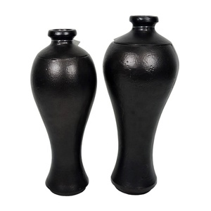 Fer, Aluminium Métal Pot De Fleur Style Moderne À La Main Décoration De Table Vase De Fleur Décor De Bureau À Domicile Fabriqué en Inde - Product Image 5