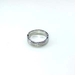 แหวนแฟชั่น สแตนเลสสตีล 316L ชุบทอง PVD ทนทาน เป็นมิตรต่อสิ่งแวดล้อม - Product Image 1