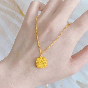 Geometric Gold Plated Square Necklace Zinc Alloy Sugar Cube Pendant Clavicle Chain Gift Jewelry - Product Image 2