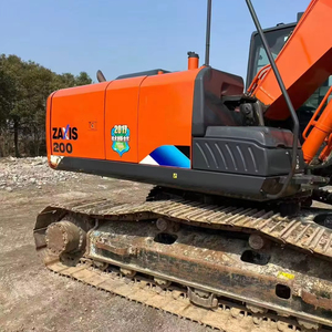 Used Hitachi ZX200 Hydraulic Excavator, 20 Ton Digger for Sale Isuzu Engine, Good Condition - Product Image 1