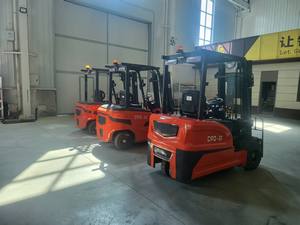 En Uygun Fiyatlı Elektrikli Forklift 1 Ton 2 Ton 2.5 Ton <span class=keywords><strong>3</strong></span> Ton 5 Ton CE Lityum Akülü Dört Çeker Forklift Zorlu Arazi - Product Image 5