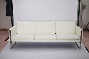 Riproduzione del Divano CH103 di <span class=keywords><strong>Hans</strong></span> Wegner in Pelle Bianca, Stile Moderno di Metà Secolo - Product Image 2