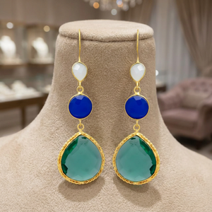 Nouvelle Arrivée Boucles d'Oreilles Pendantes Plaqué Or avec Lapis Lazuli, Onyx Vert, Rubis et Gemmes Hydro pour Mariage et Fiançailles - Product Image 2