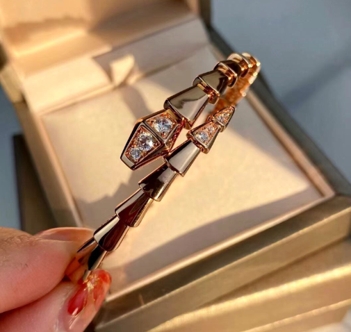 bulgari serpent bracelet 18k gold