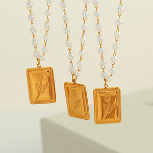 Tulip Flower Necklace Imitation Pearl Clavicle Chain 18K Gold Plated <b>Titanium</b> Steel Women's Jewelry Gift - Product Image 2