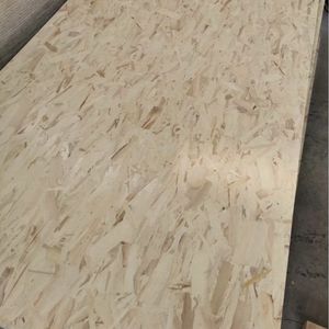 Tavola di legno <span class=keywords><strong>OSB</strong></span> <span class=keywords><strong>Osb</strong></span> 9mm 11mm 12mm 15mm 18mm <span class=keywords><strong>Osb</strong></span> pannello <span class=keywords><strong>OSB</strong></span> <span class=keywords><strong>foglio</strong></span> per la costruzione - Product Image 3