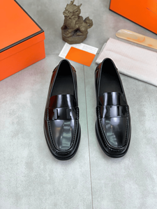 Zapatos Oxford con Entresuela de Goma/Látex para Todas las Estaciones, Suela de Goma Espumada y Forro de Tela, Parte Superior de Cuero de Grano Entero - Product Image 1