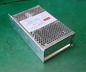 Convertidor de energía de onda sinusoidal pura de 750W, 12V a 220V, 50Hz, M166 - Product Image 2