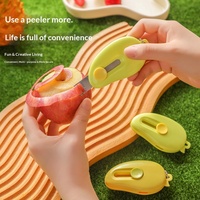 Draagbare handmatige mini 2-in-1 fruit schiller en -snijder multifunctioneel huishoudelijk fruitmes