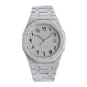 Montre de luxe pour homme en acier inoxydable avec cadran en verre rond, sertie de moissanite VVS1, résistante à l'eau 10 bars, bracelet à fermoir - Product Image 1