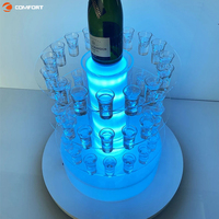 Club de luxe Logo personnalisé Affichage doré Plateau en verre à liqueur éclairé par LED Bouteille Glorifier Rack Holder VIP Shelf