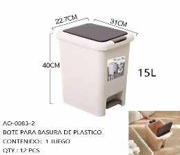 Cestino per Rifiuti in Plastica con Pedale 15L, Contenitore Rettangolare per Uso Domestico, Colore Crema o Grigio Chiaro - Product Image 1