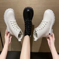 Bottes de combat pour femmes 2026 en cuir PU blanc, style punk gothique, à lacets, bottines noires pour femmes