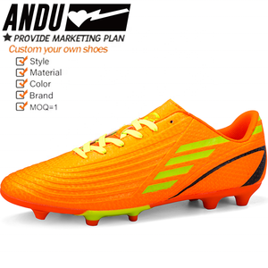 Taille 30-46 personnalisé <span class=keywords><strong>pas</strong></span> <span class=keywords><strong>cher</strong></span> haut hommes chaussures de sport chaussures de Football vente Chine 2023 crampons de Football crampons chaussures de Football - Product Image 3