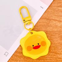Pendentif de sac en acrylique personnalisé découpé au laser, motif soleil souriant jaune mignon, porte-clés pour sac à dos