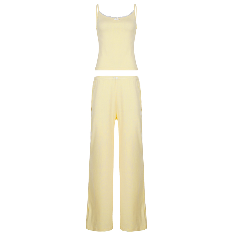 สีเหลือง