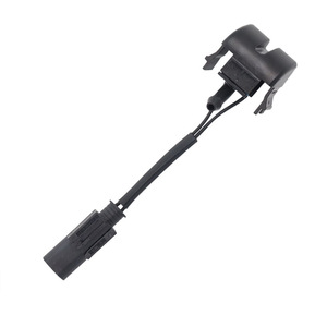 Boquilla mecánica para limpiaparabrisas 61668374365 para BMW Serie 3 E46 2000-2004, material ABS - Product Image 1