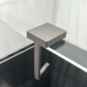 Gran oferta, mesa de repuesto fuerte de aleación de Zinc creativa personalizada de fábrica, plegable, mantenga su bolso seguro, gancho para monedero, soporte para bolso - Product Image 4