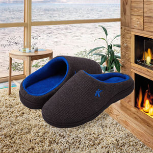Pantuflas de Casa de Alta Calidad, Diseño Moderno, Forro de Poliéster, Parte Superior de Algodón de Rebote Lento, para Invierno, Venta Caliente 2026, Personalizadas de Fábrica - Product Image 2