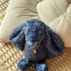 ตุ๊กตากระต่าย Bashful Bunny รุ่นพรีเมียมจาก UK JE ของเล่นนุ่มนิ่มสำหรับฤดูใบไม้ร่วงและฤดูหนาว ผลิตจากใยฝ้าย PP ให้ความสบาย ผ่อนคลาย เหมาะเป็นของขวัญสำหรับเด็กทุกเพศ - Product Image 4