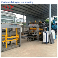 Machine à blocs de ciment haute densité QT5-15 pour les nouveaux investisseurs souhaitant créer une usine de pavés en béton multi-spécifiques
