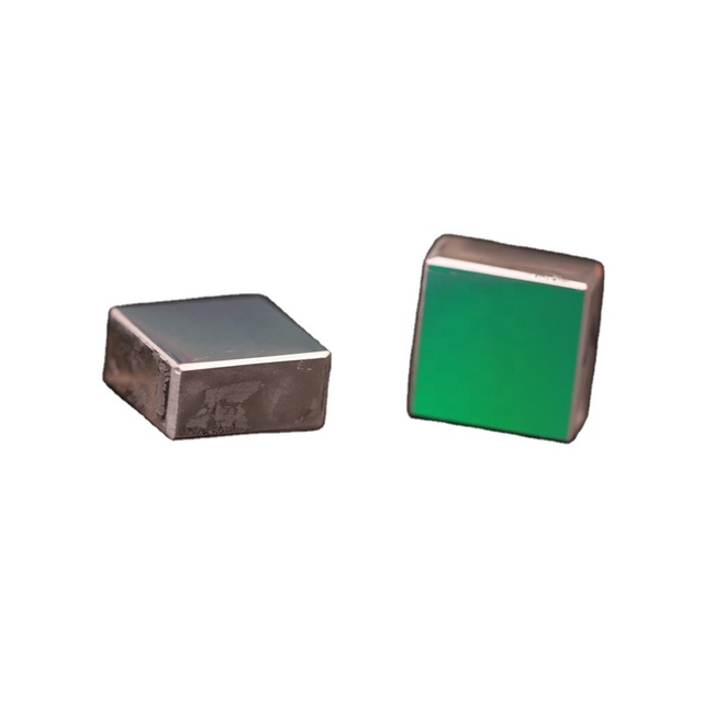 12.7mmx12.7mm 500nm Blazed Wavelength 600L/mm Plano Ruled Reflective Diffraction Grating for Spectrometer